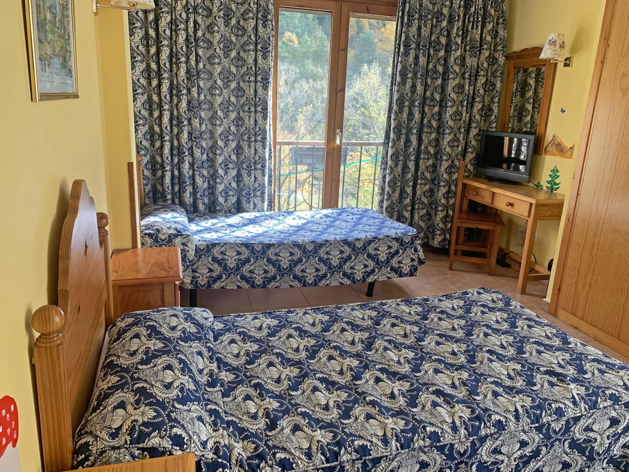 Hotel Antic La Cortinada Ngoại thất bức ảnh