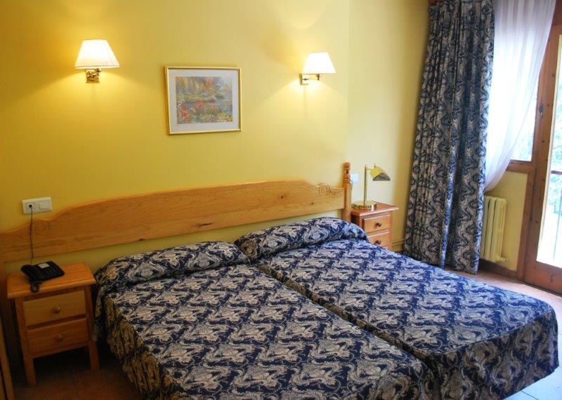 Hotel Antic La Cortinada Ngoại thất bức ảnh